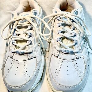 Brahma Mary Women Steel Toed White Atheletic shoe, Slip Resistant, Sturdy, sz9.5